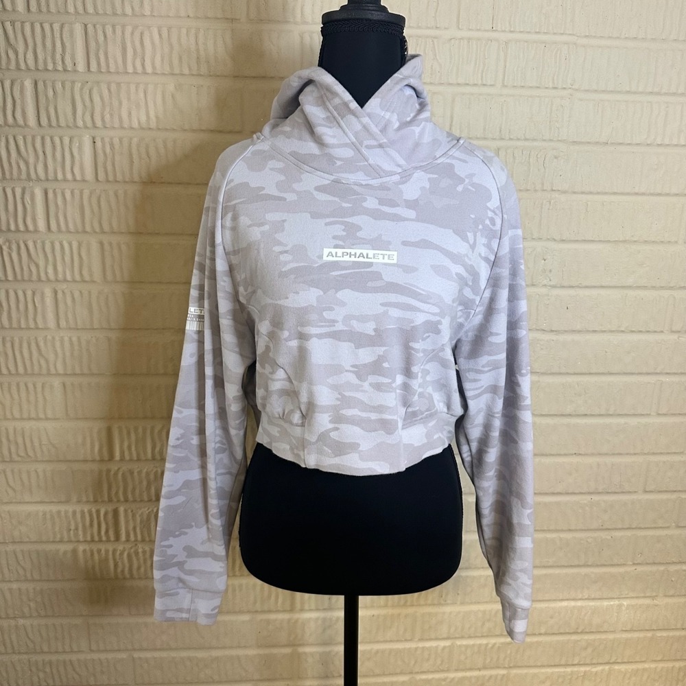 Alphalete Tactical Cropped Hoodie Sz S Gym Sweatshirt Hoodie Women's Camo Lounge